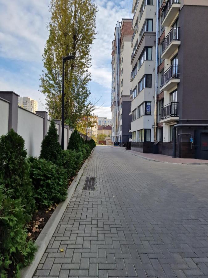Center Candle Apartment Kischinau Exterior foto
